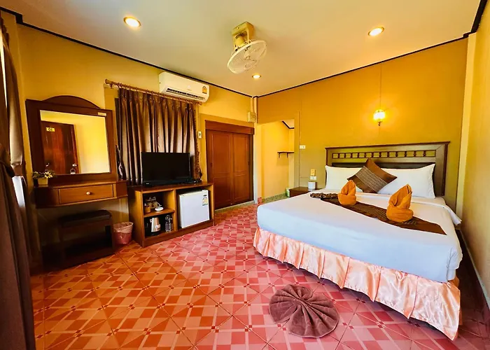 Lanta Queen Resort